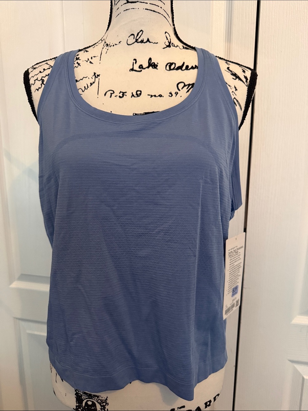 lululemon athletica Swiftly Tech ScoopNeck Tank 2.0 *Race - Prep Blue